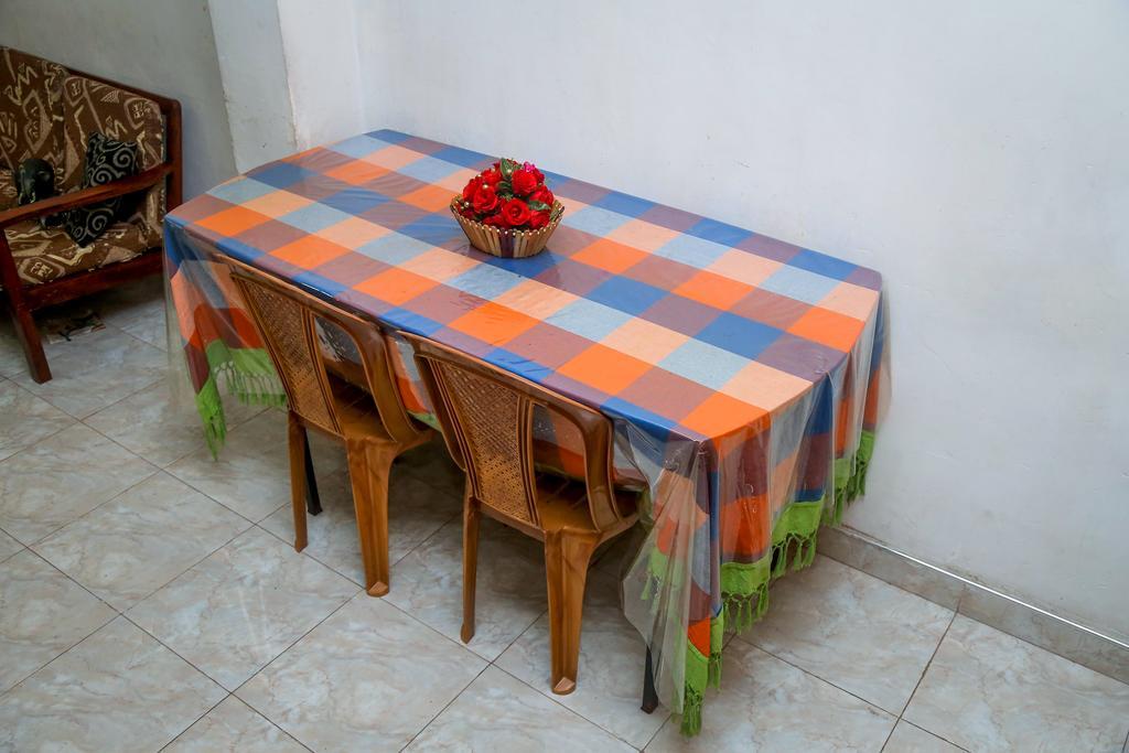 Nisansala Homestay Kandy Deiyannewela エクステリア 写真